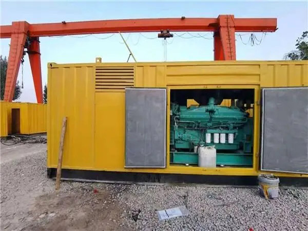 横峰冬季低温环境下，500KW发电机组应该选择什么类型的启动电瓶？