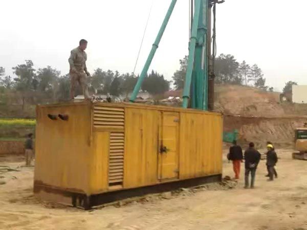 横峰如何判断水冷式机油散热器密封件是否需要更换?